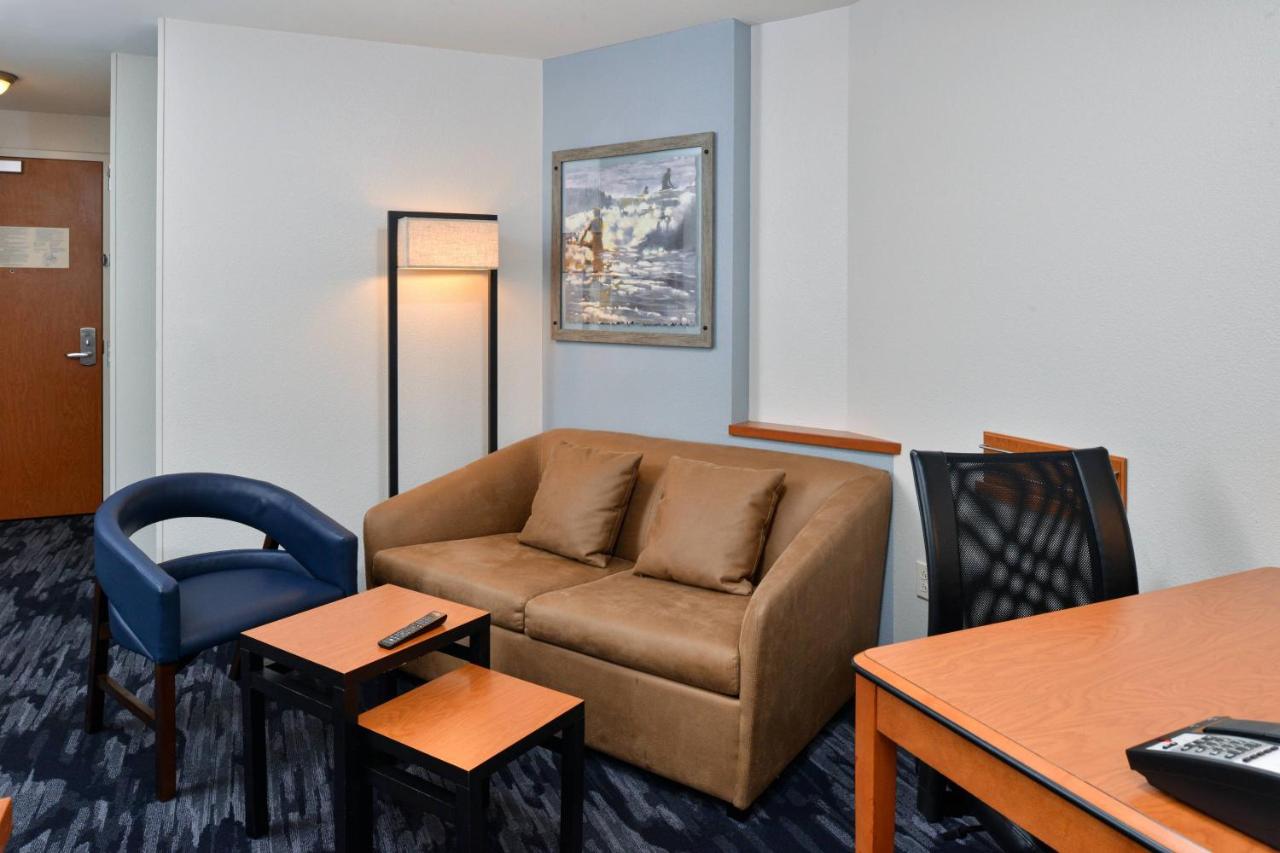 | Fairfield Inn & Suites Santa Cruz - Capitola