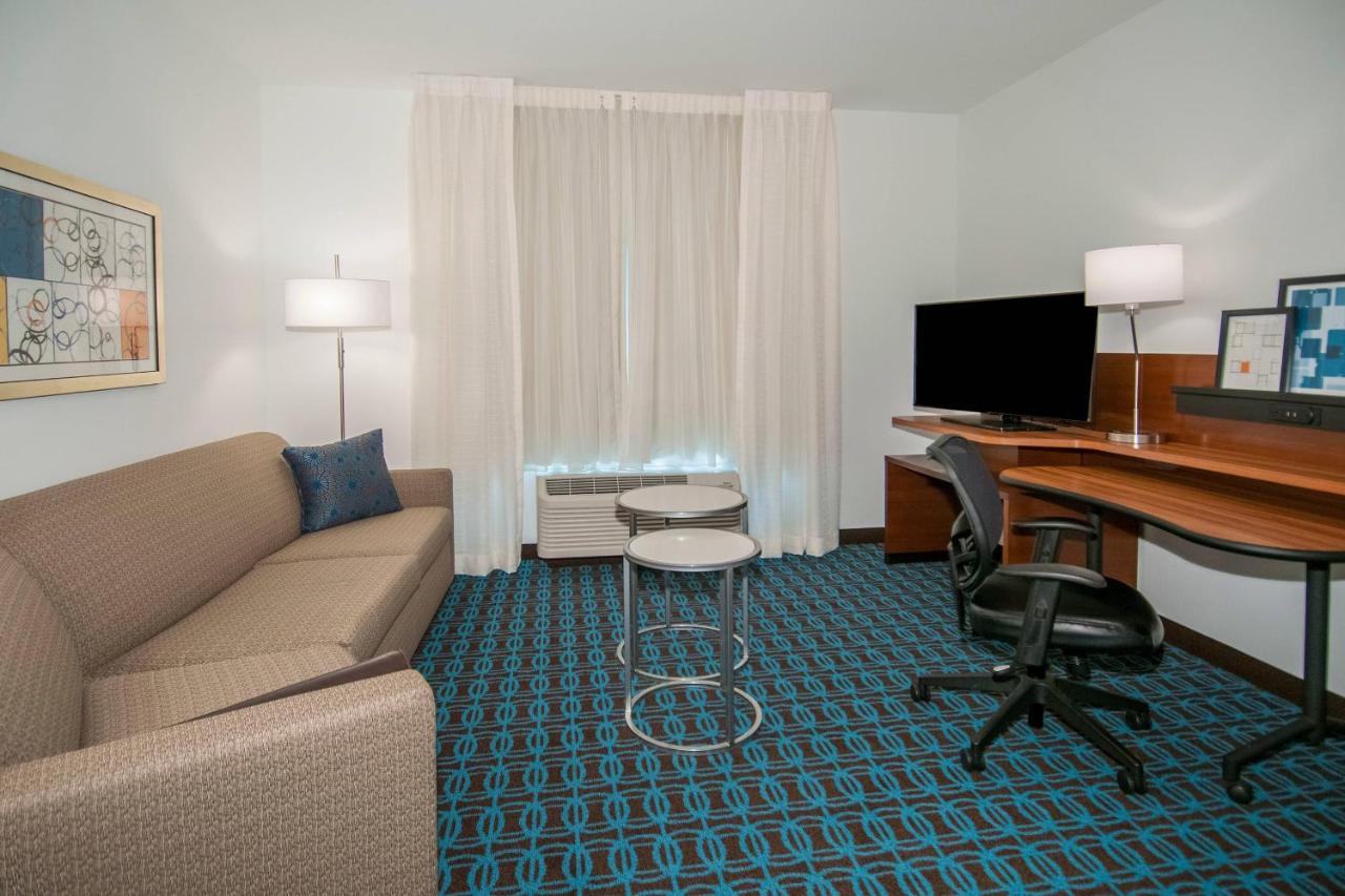 | Fairfield Inn & Suites by Marriott LaPlace