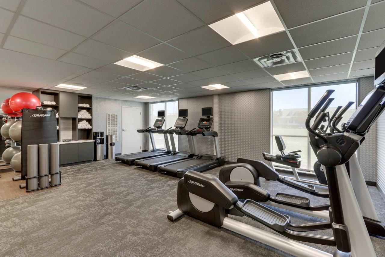 | Fairfield Inn & Suites Southport