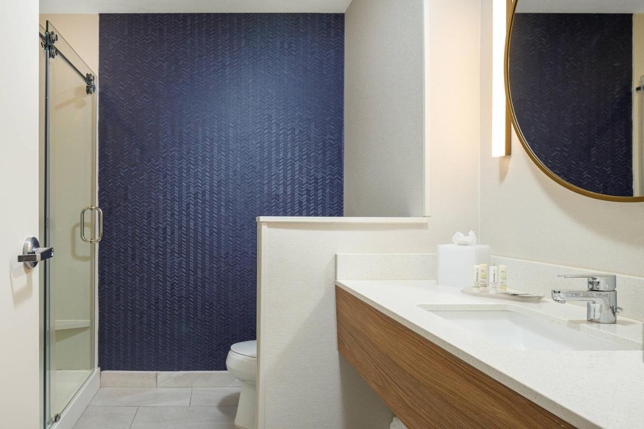 | Fairfield Inn & Suites by Marriott Salina