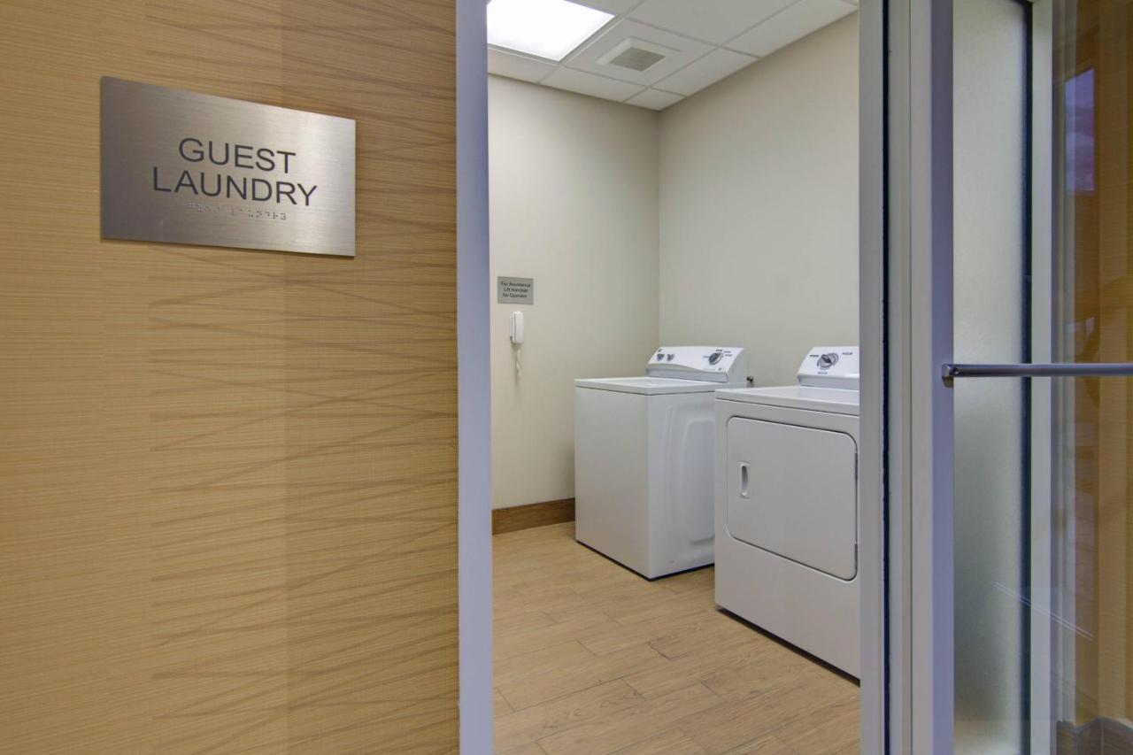 | Fairfield Inn and Suites by Marriott Natchitoches