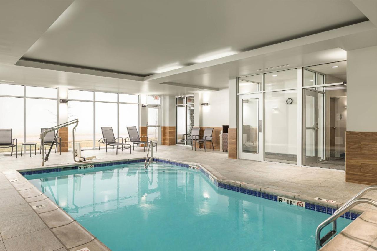 | Fairfield Inn & Suites by Marriott Salina