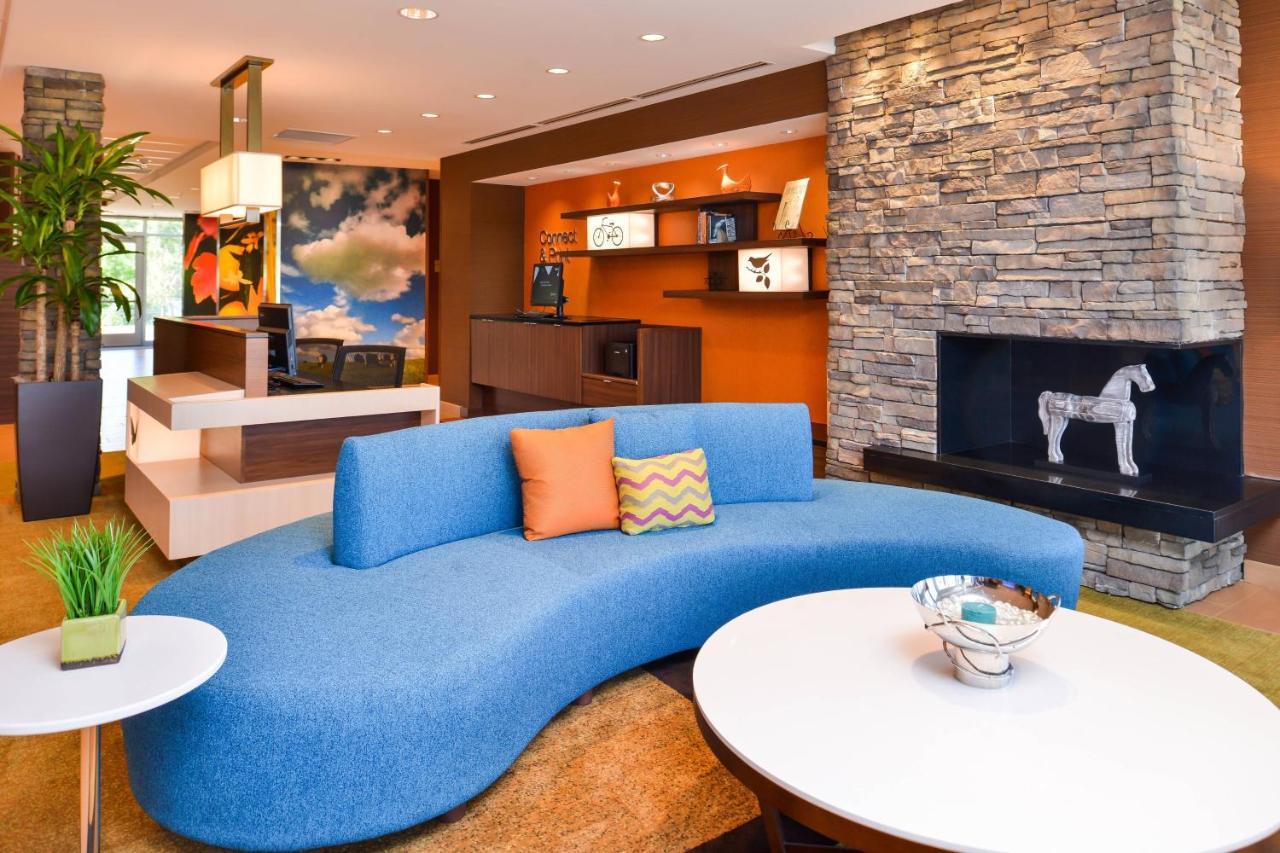 | Fairfield Inn & Suites by Marriott St. Joseph