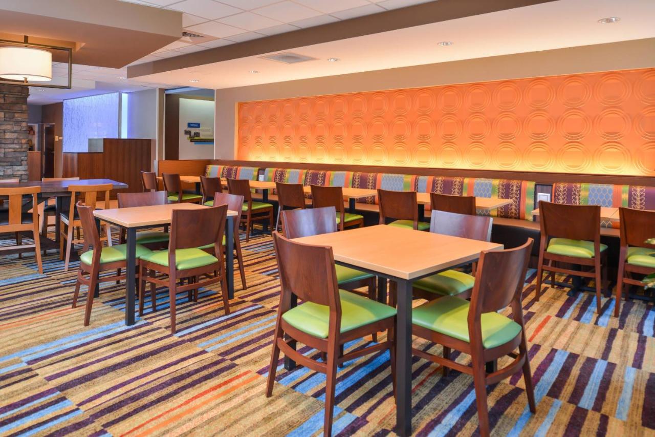 | Fairfield Inn & Suites by Marriott St. Joseph