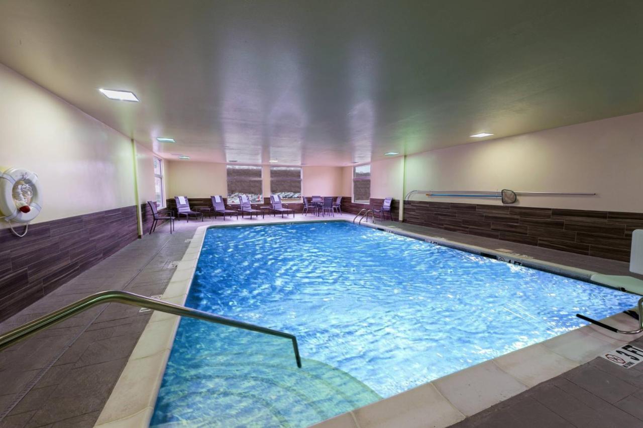 | Fairfield Inn & Suites by Marriott Uncasville Groton Area