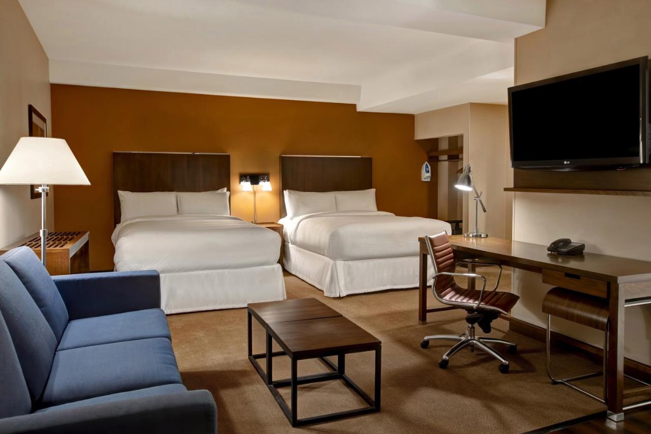 | Four Points By Sheraton Peoria
