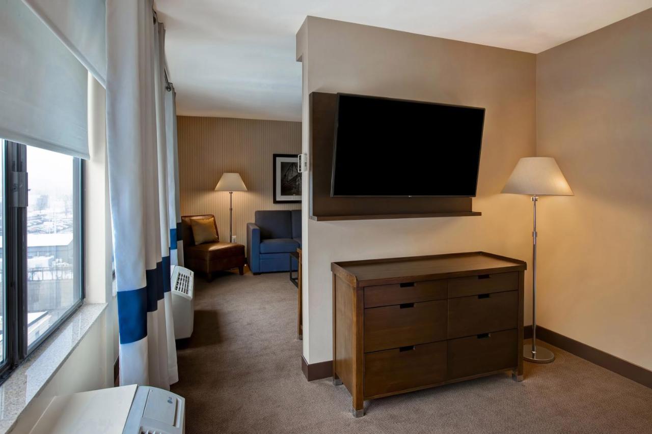 | Four Points By Sheraton Peoria