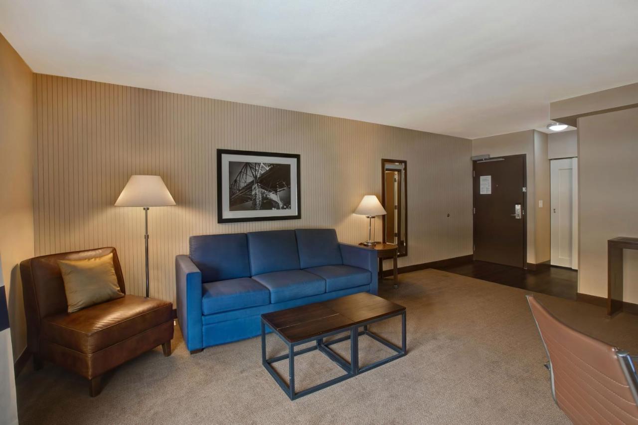 | Four Points By Sheraton Peoria