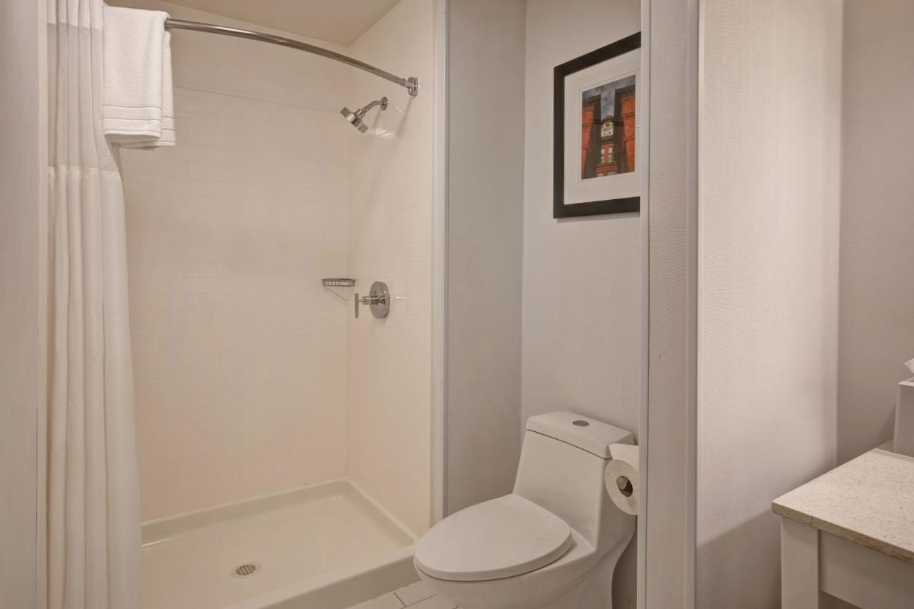 | Four Points By Sheraton Peoria