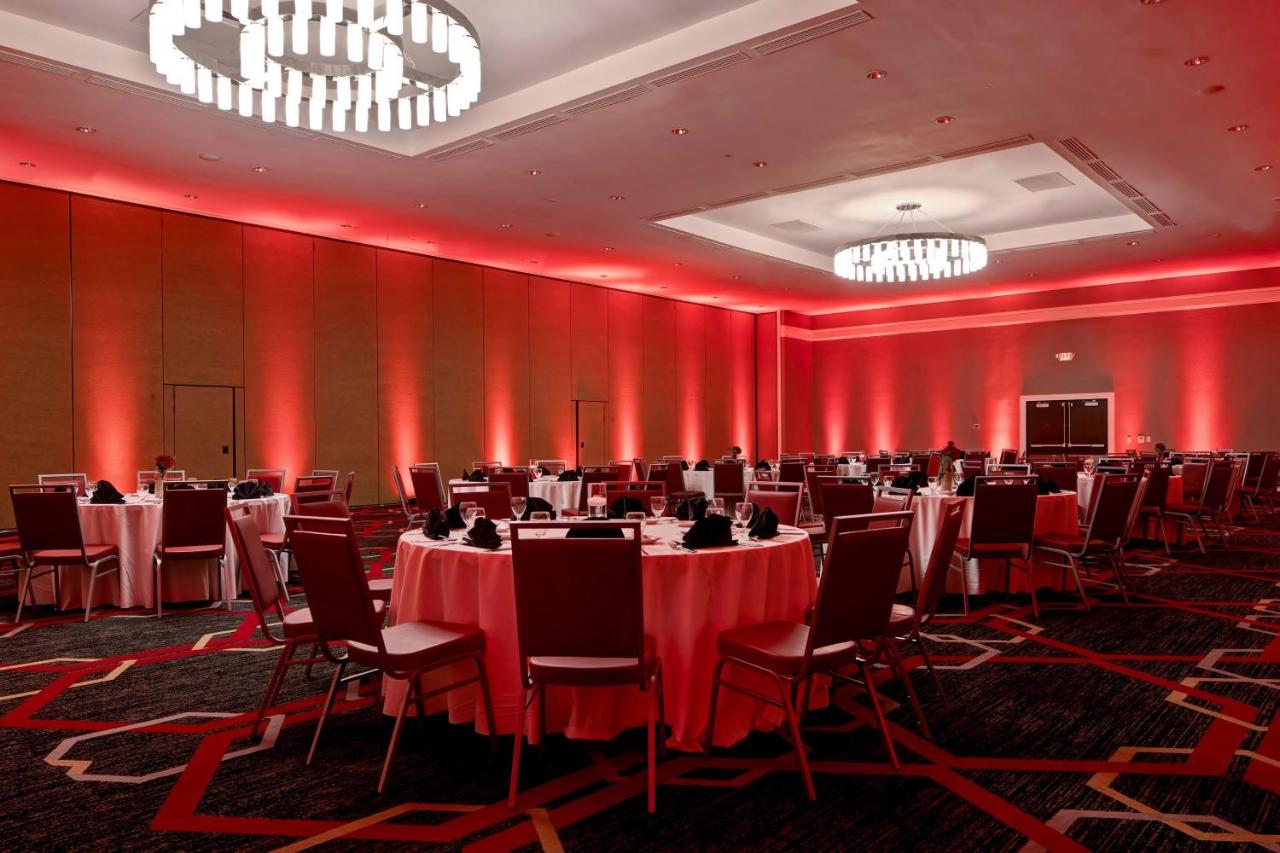 | Four Points By Sheraton Peoria