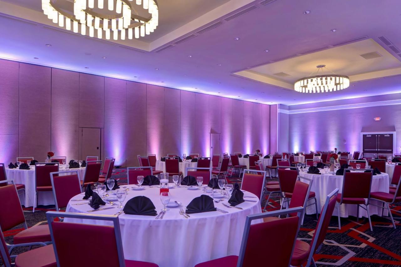 | Four Points By Sheraton Peoria