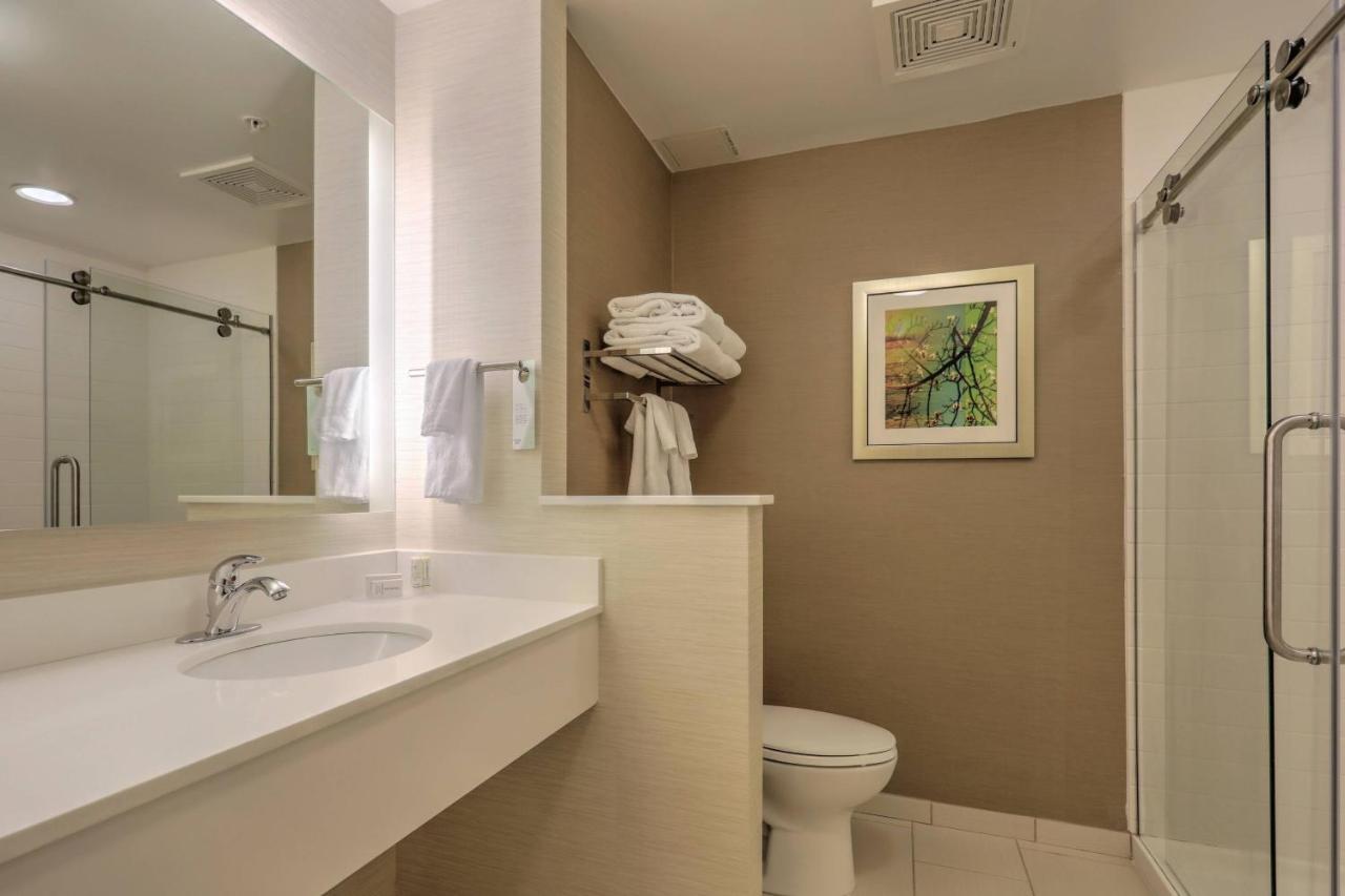| Fairfield Inn & Suites by Marriott Greenville