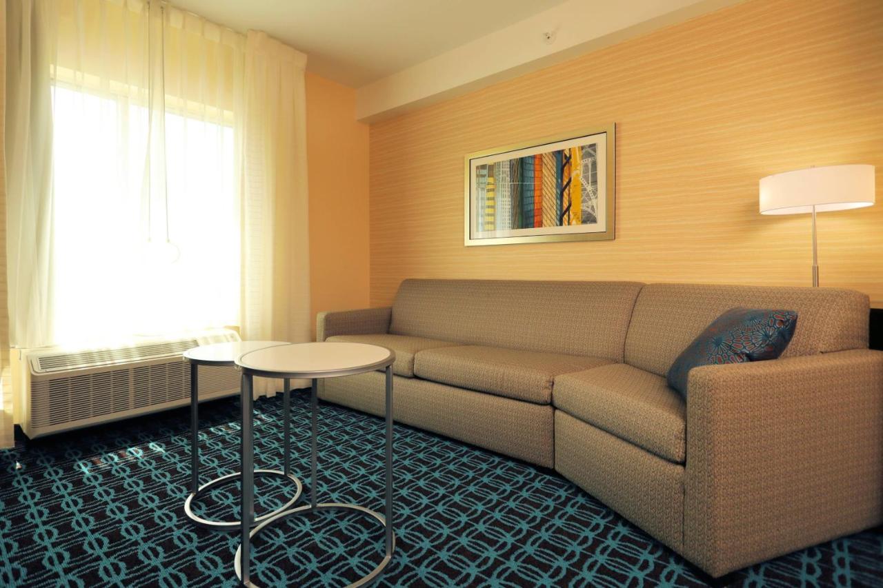 | Fairfield Inn & Suites by Marriott Greenville
