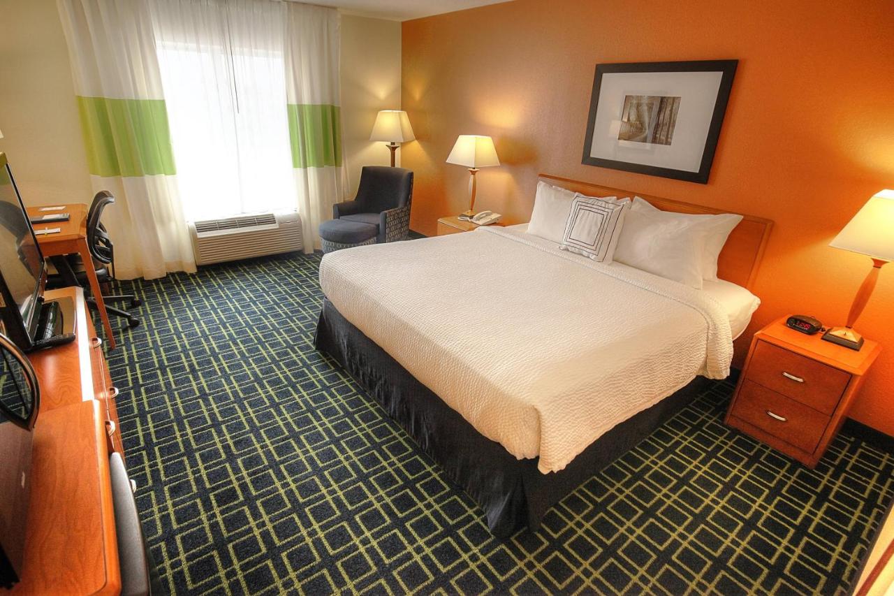 | Fairfield Inn & Suites by Marriott Mt. Vernon Rend Lake
