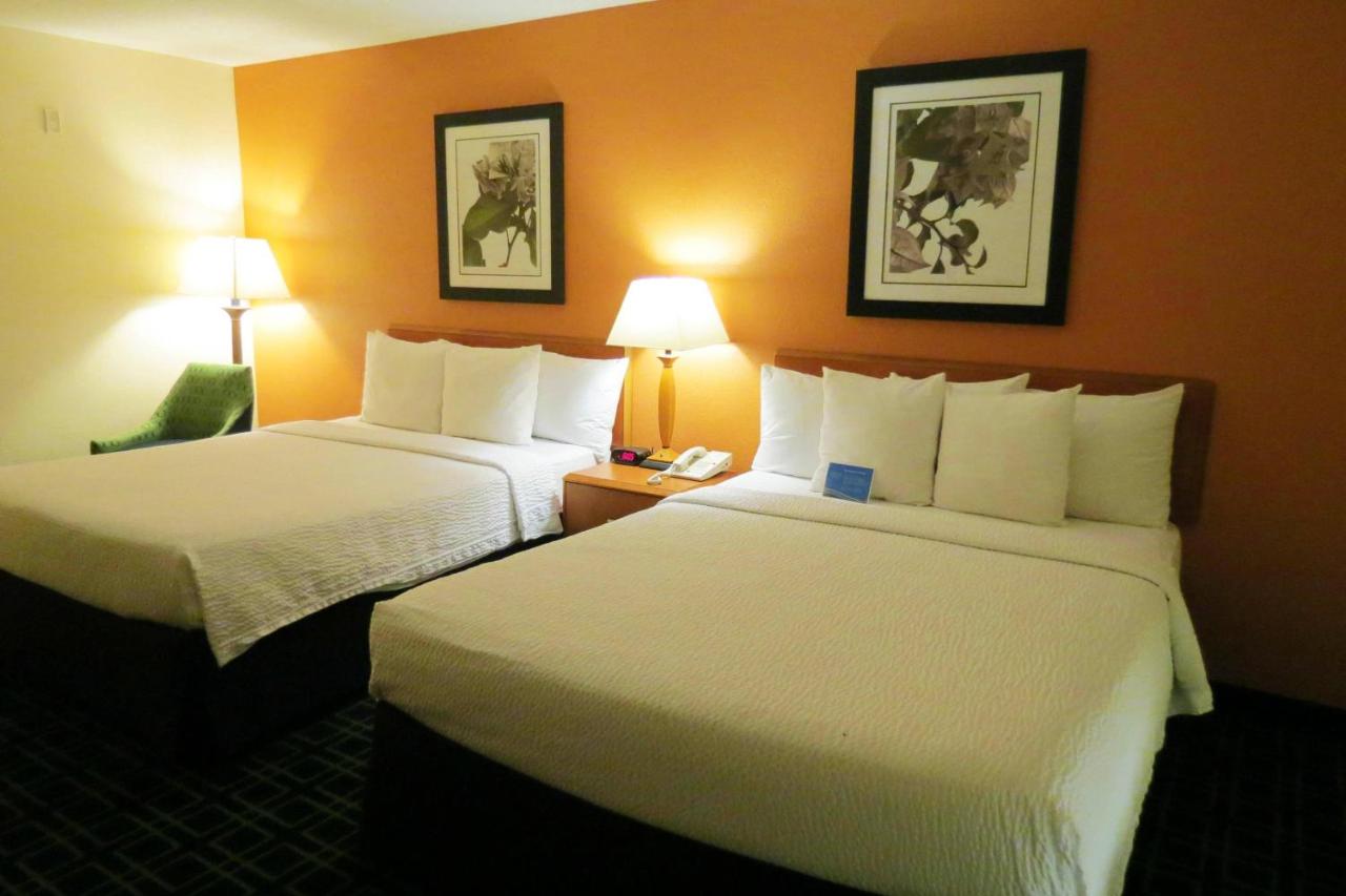 | Fairfield Inn & Suites by Marriott Mt. Vernon Rend Lake