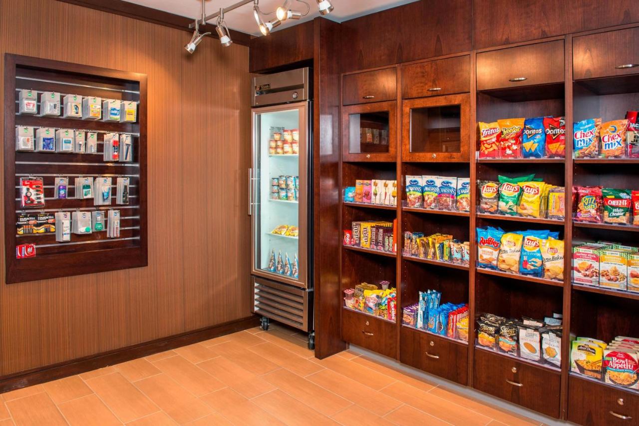 | Fairfield Inn & Suites by Marriott Williamsburg