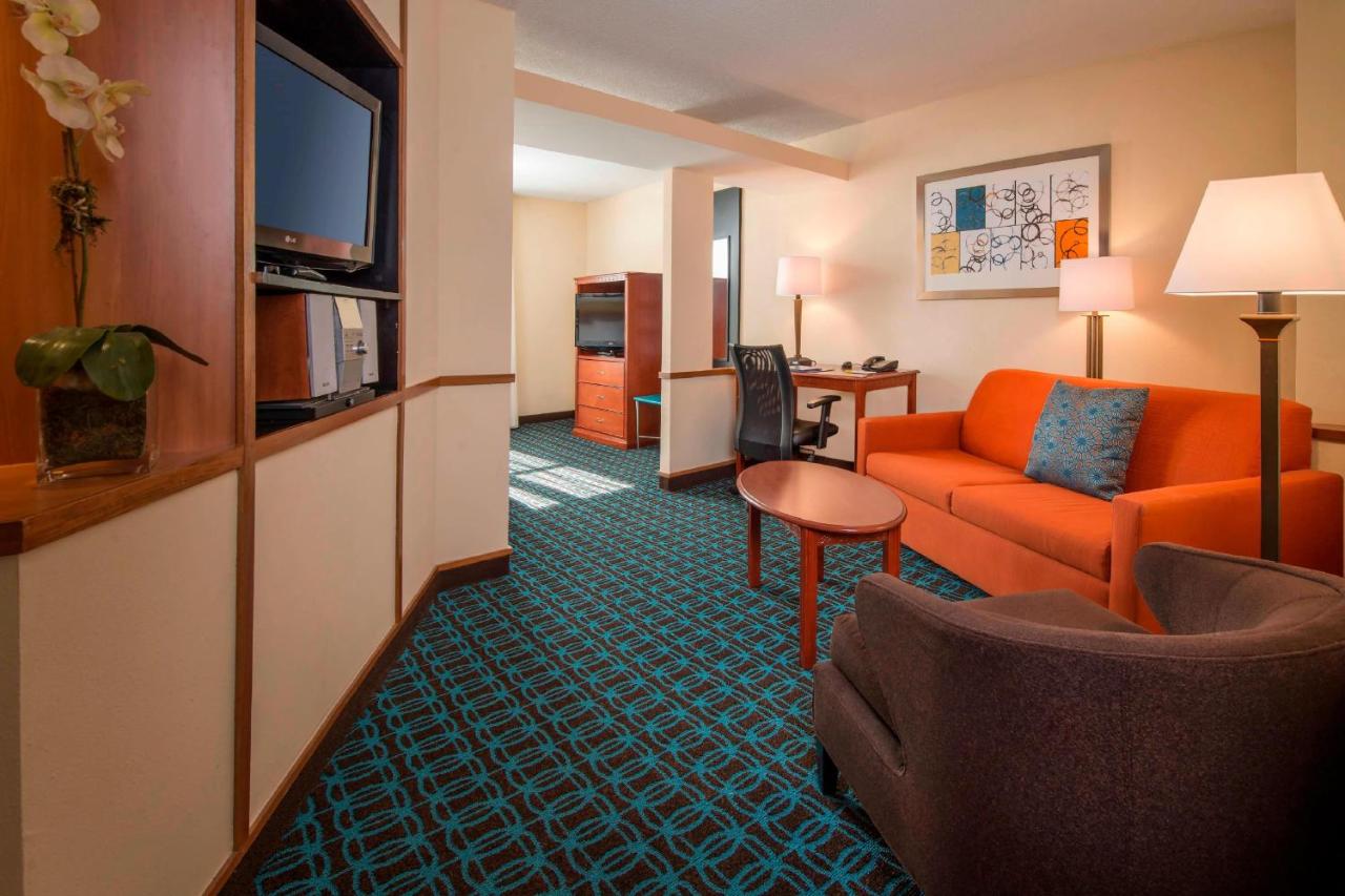 | Fairfield Inn & Suites by Marriott Williamsburg