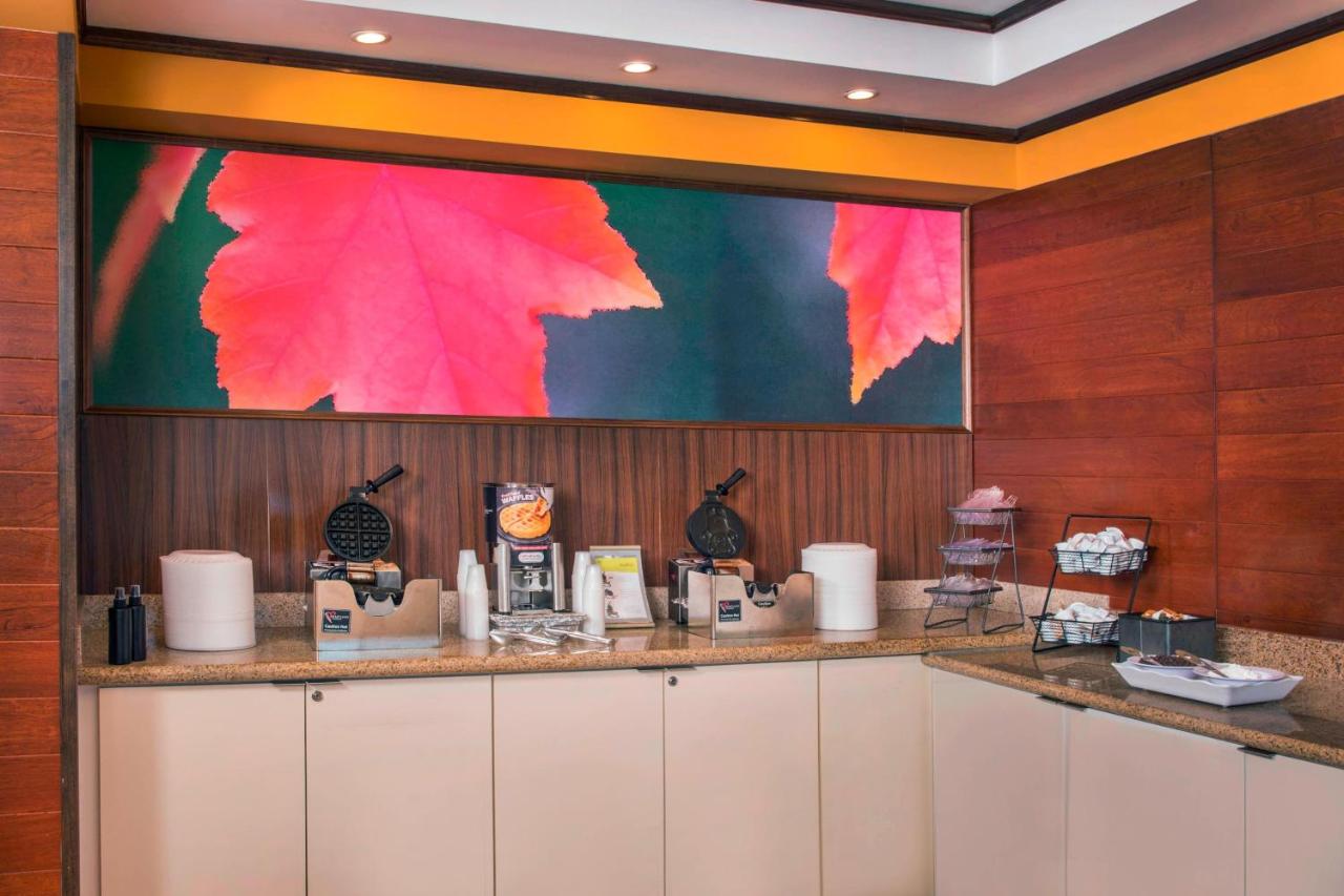 | Fairfield Inn & Suites by Marriott Williamsburg