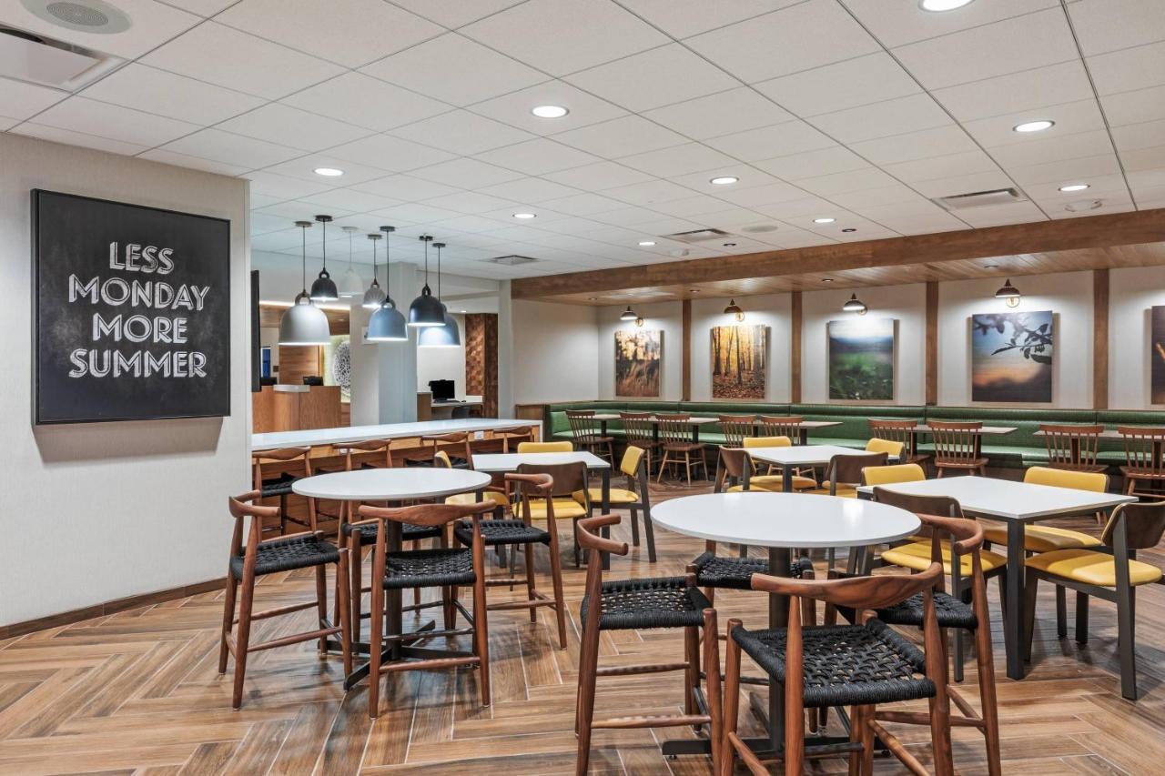 | Fairfield by Marriott Inn & Suites Aberdeen, SD