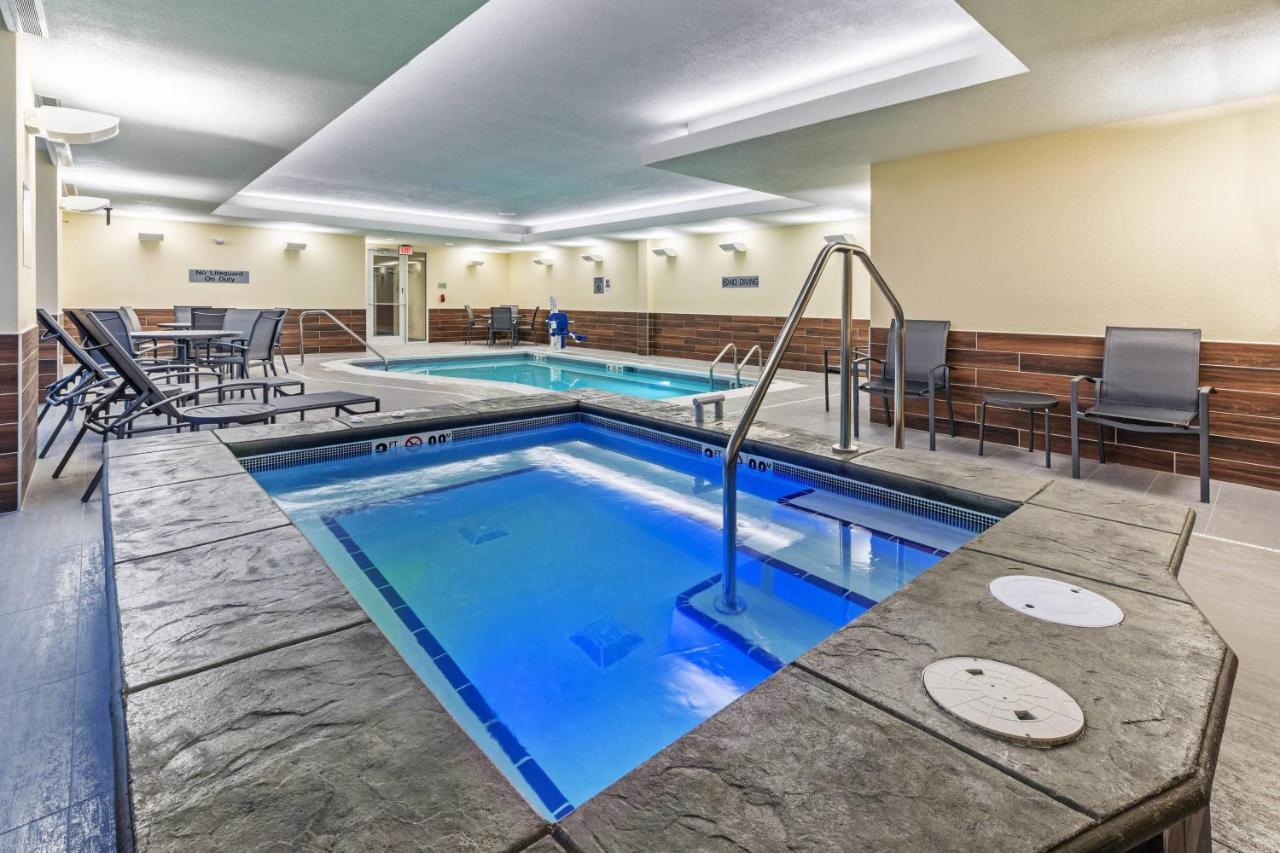 | Fairfield by Marriott Inn & Suites Aberdeen, SD