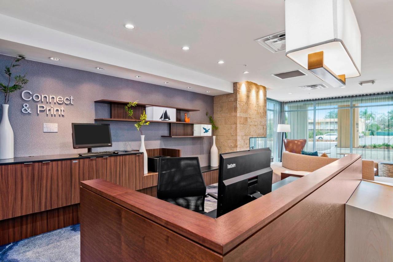 | Fairfield Inn & Suites by Marriott St Petersburg North