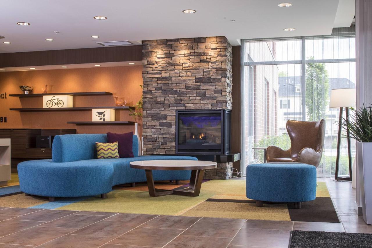 | Fairfield Inn & Suites by Marriott Pittsburgh North/McCandless Crossing