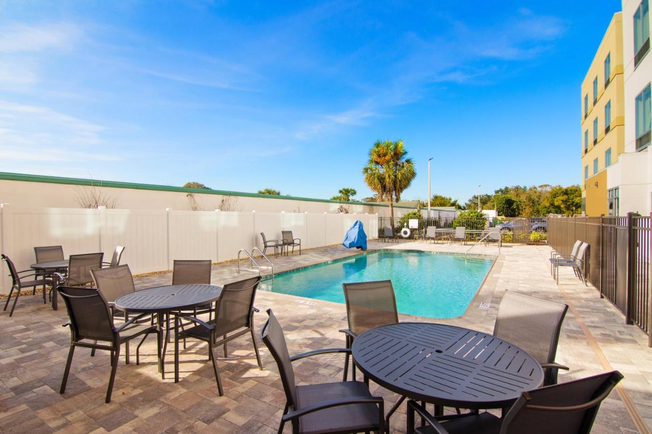 | Fairfield Inn & Suites by Marriott St Petersburg North