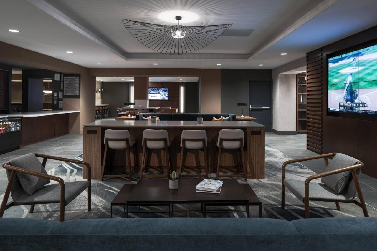 | Chicago Marriott Schaumburg