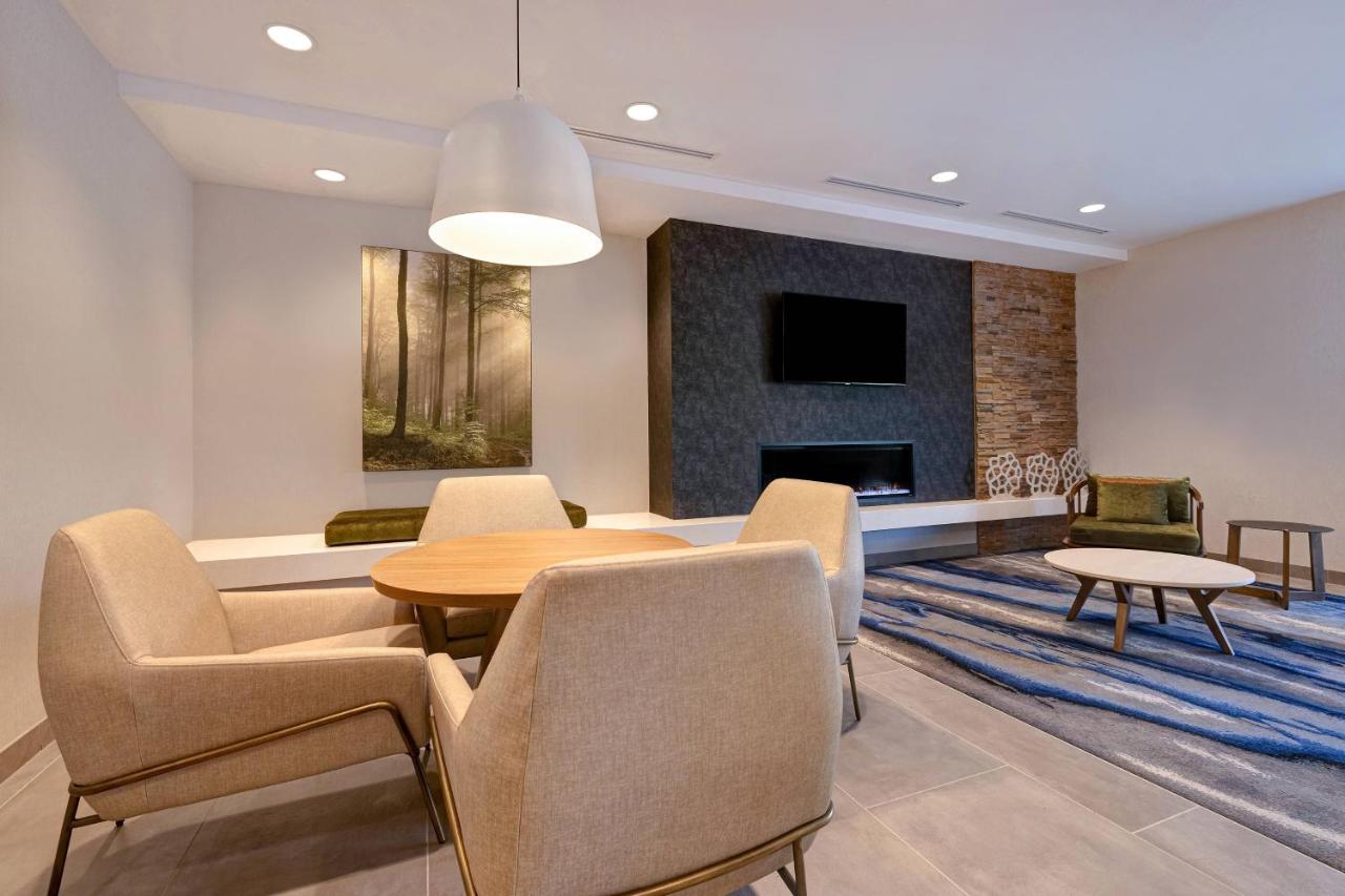 | Fairfield by Marriott Inn & Suites St. Paul Eagan
