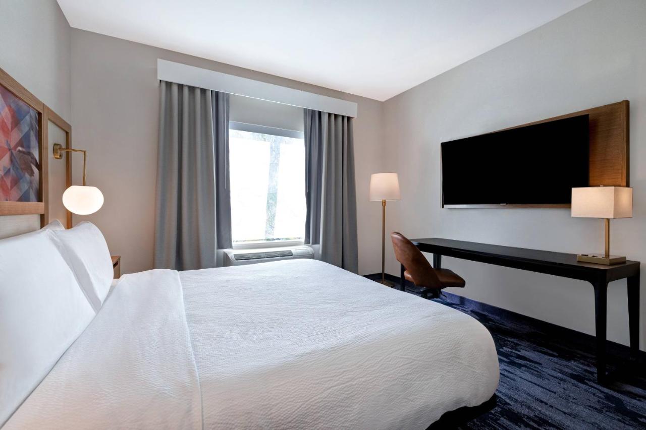 | Fairfield by Marriott Inn & Suites St. Paul Eagan