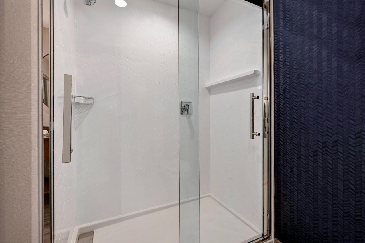 | Fairfield by Marriott Inn & Suites St. Paul Eagan