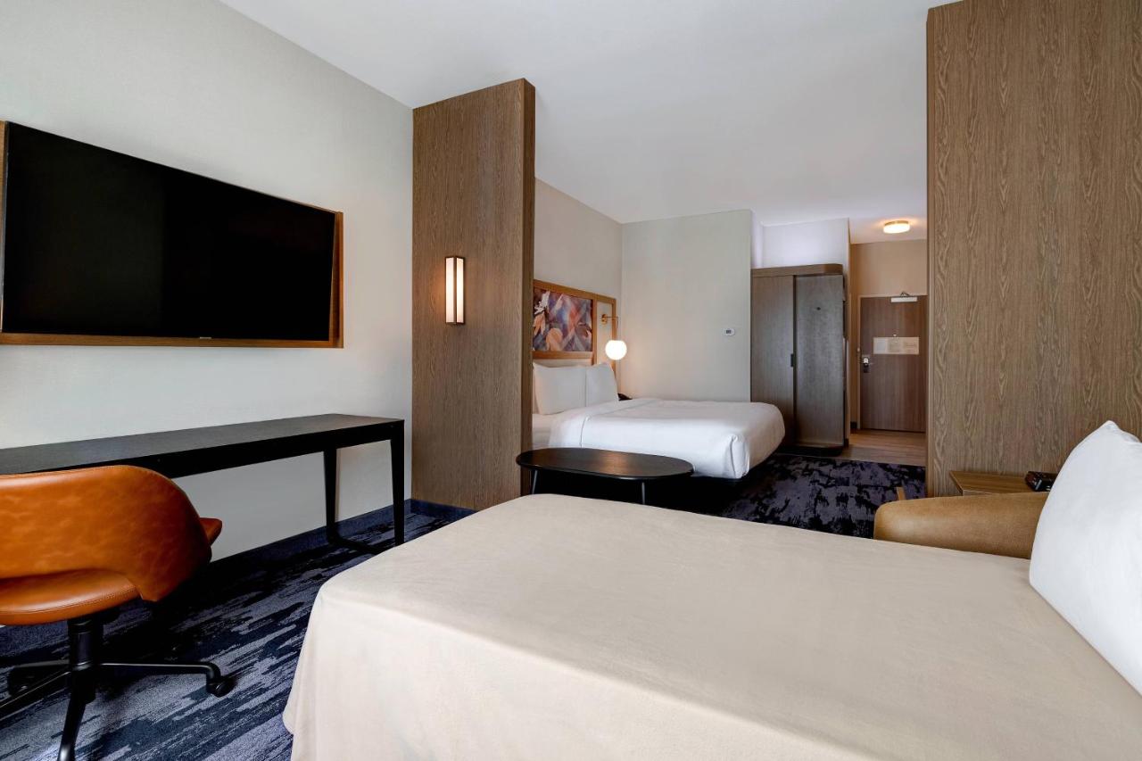 | Fairfield by Marriott Inn & Suites St. Paul Eagan