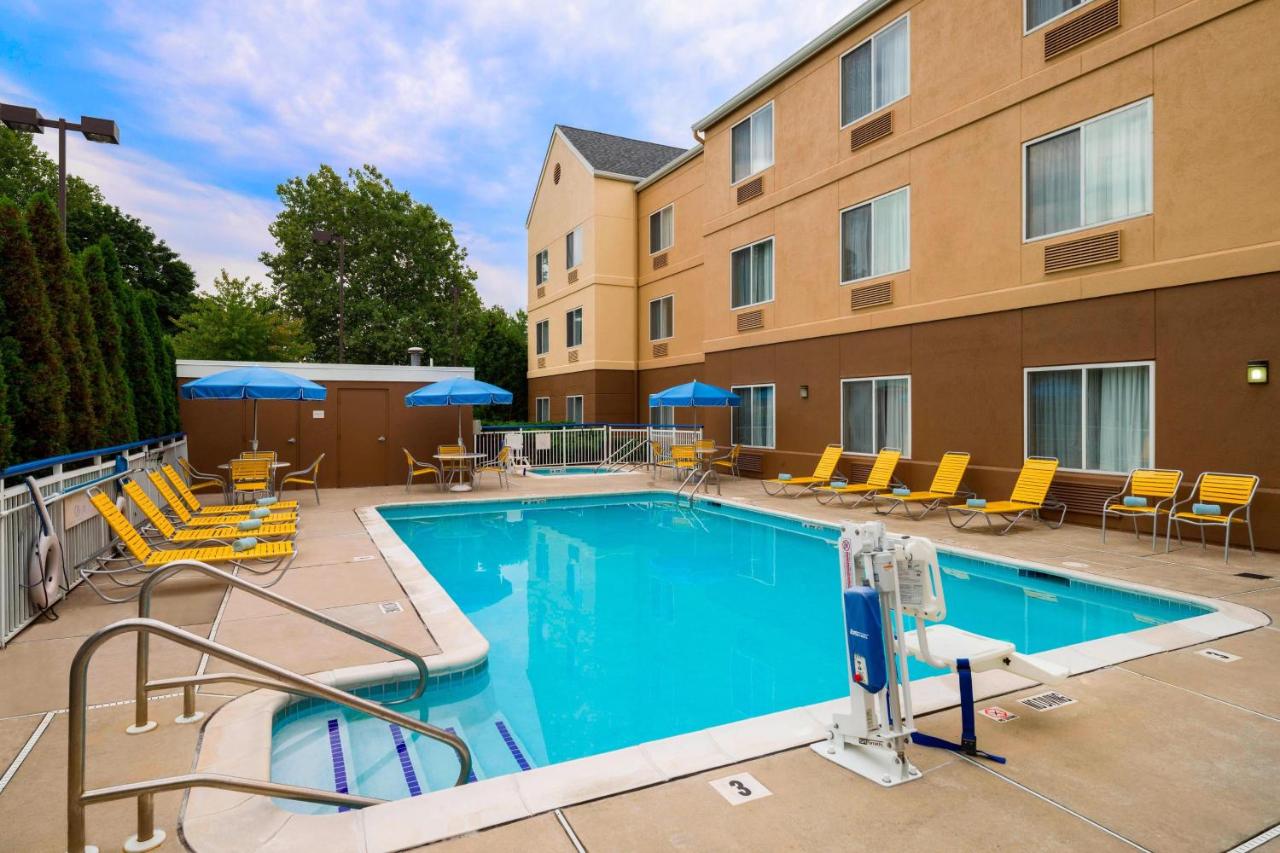 | Fairfield Inn by Marriott Allentown Bethlehem/Lehigh Airport
