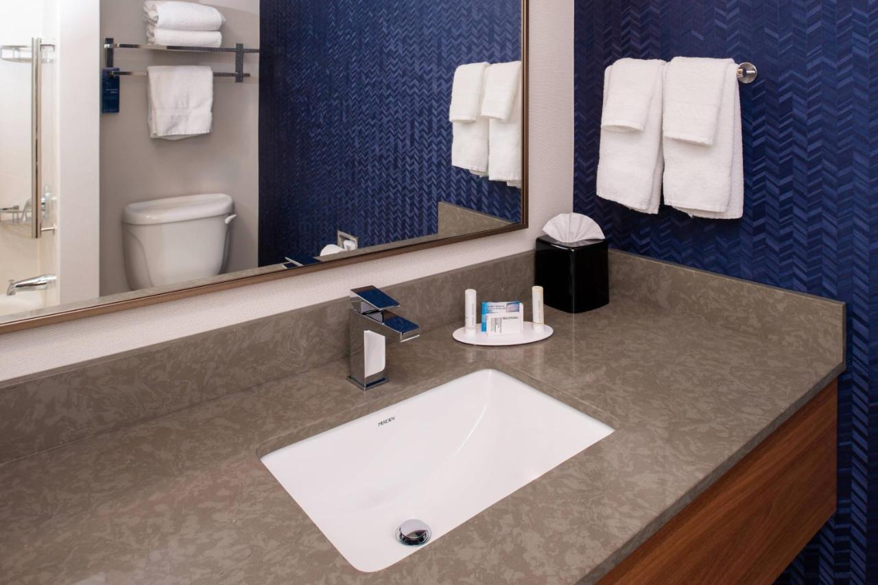 | Fairfield Inn & Suites High Point Archdale