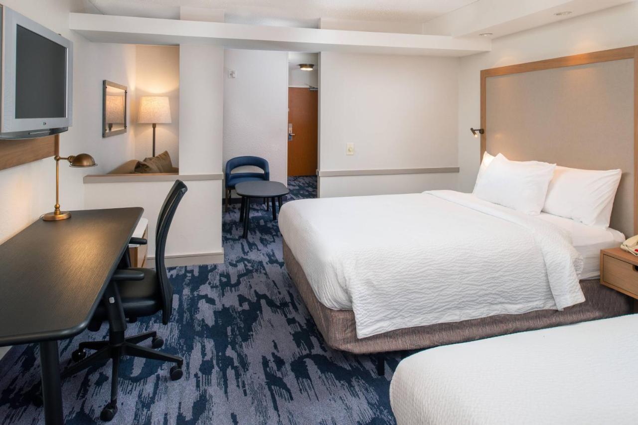 | Fairfield Inn & Suites High Point Archdale