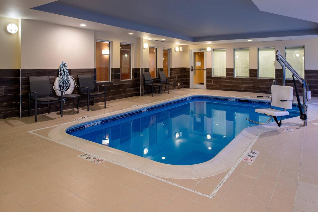 | Fairfield Inn & Suites High Point Archdale