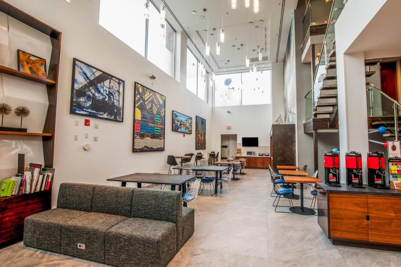 | Fairfield Inn & Suites by Marriott New York Brooklyn