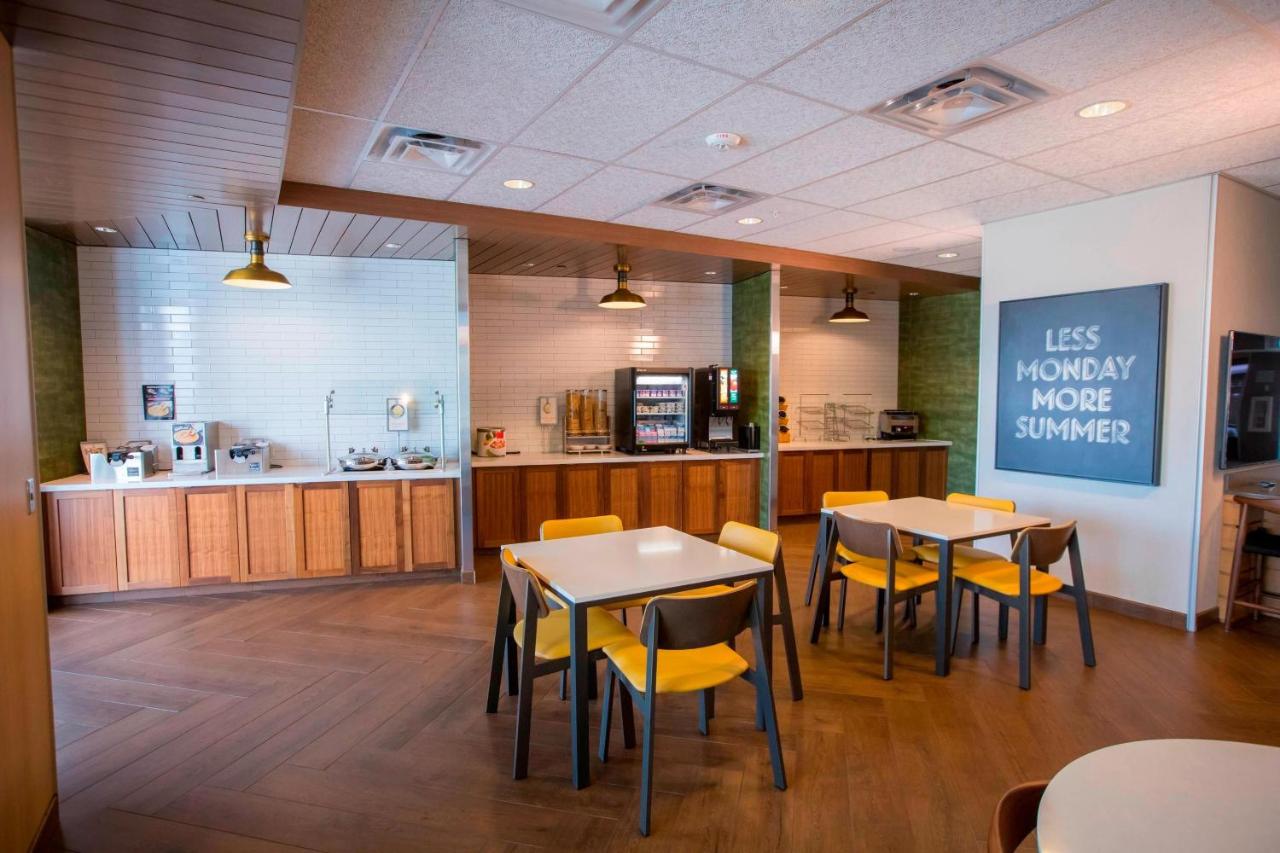 | Fairfield Inn & Suites by Marriott Alexandria