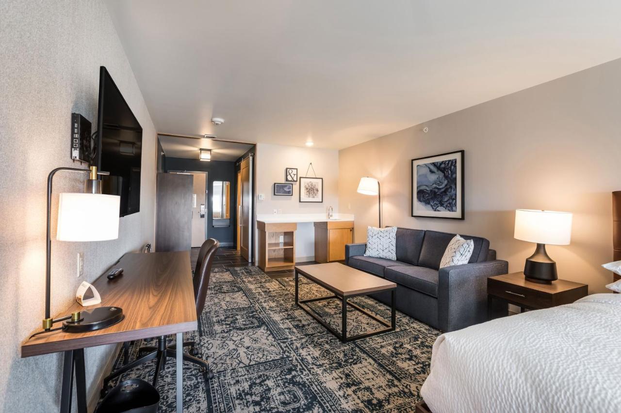 | Four Points by Sheraton Elkhart