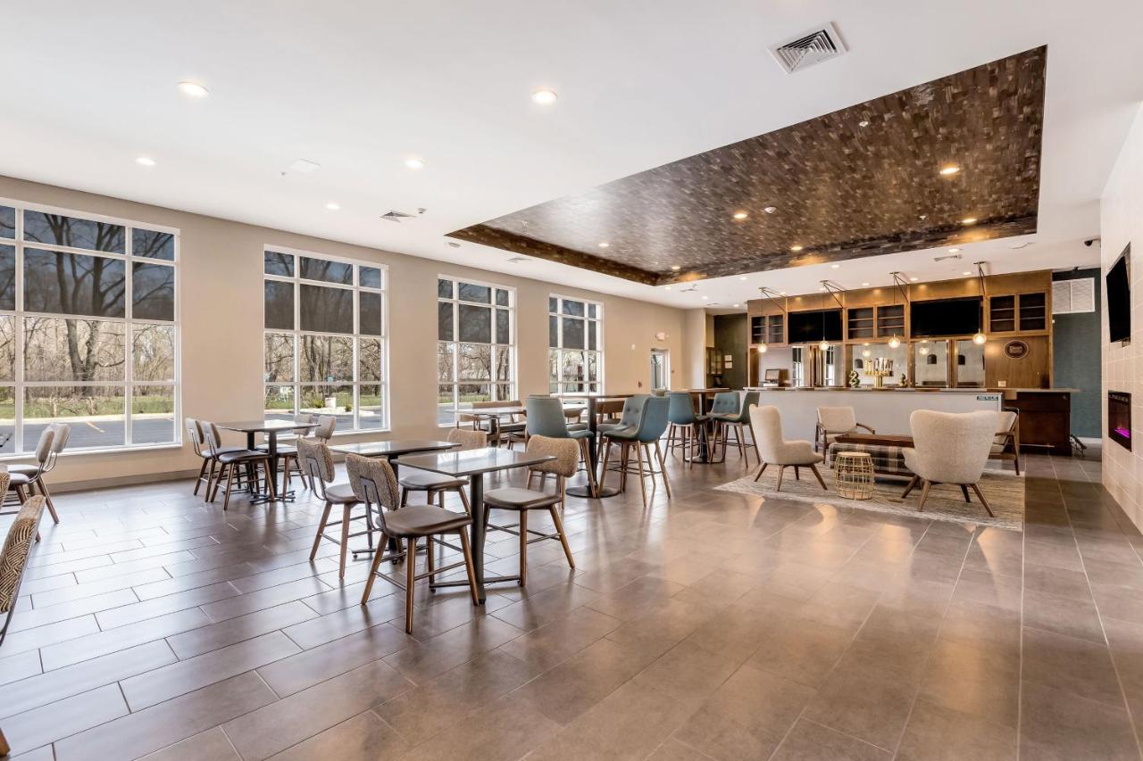 | Four Points by Sheraton Elkhart