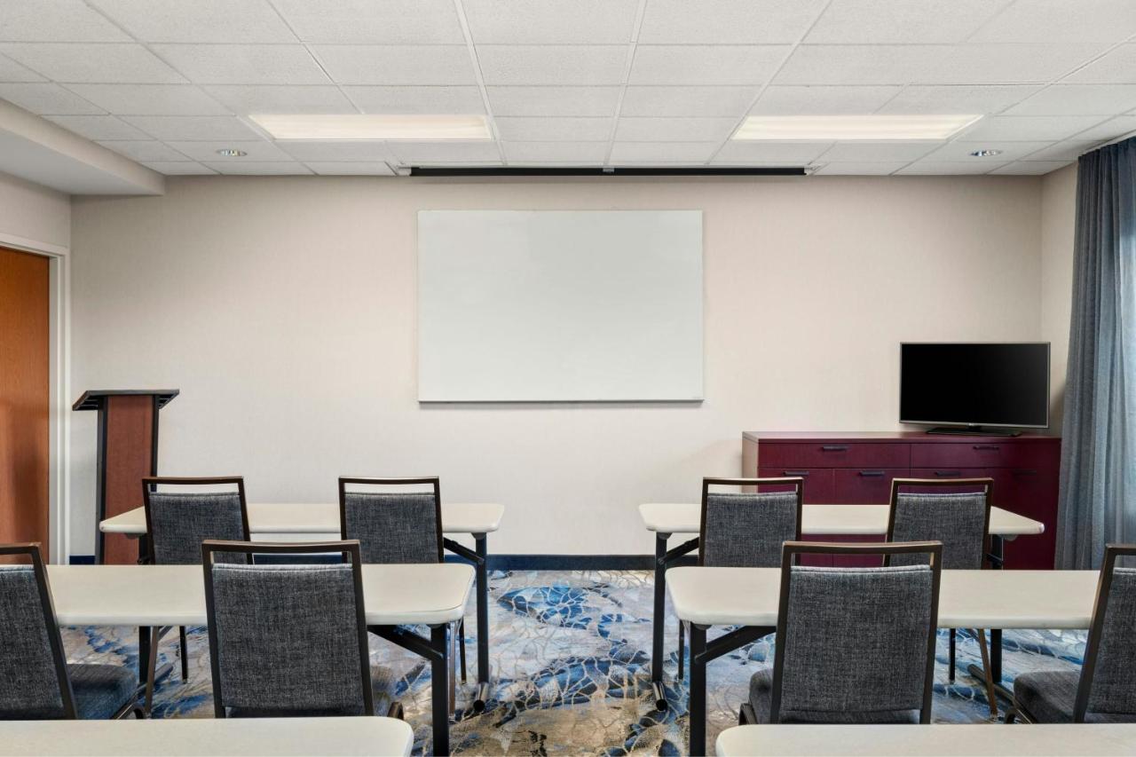 | Fairfield Inn & Suites by Marriott Paducah