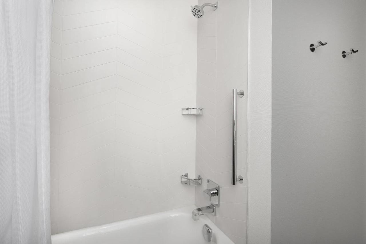 Double Queen Room at Fairfield Inn & Suites by Marriott Santa Rosa Rohnert Park