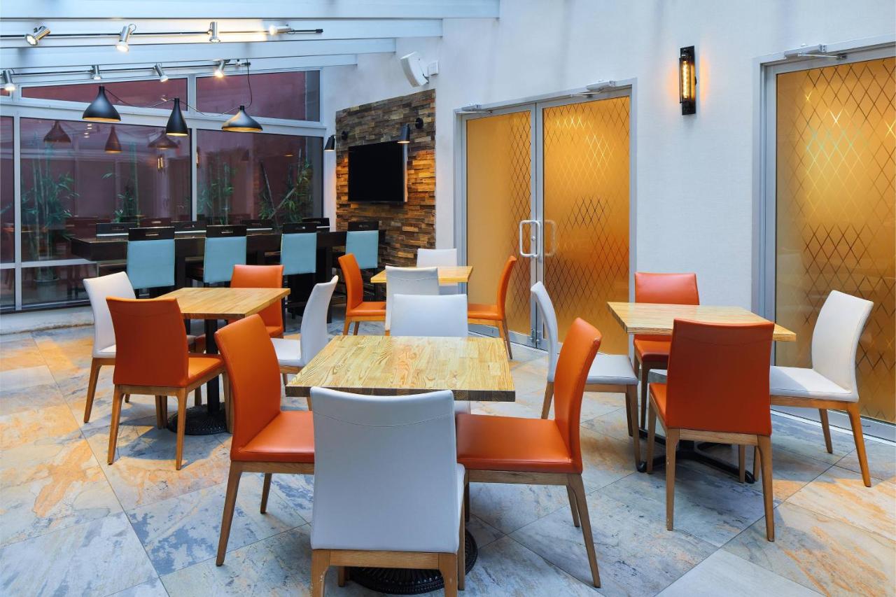 | Fairfield Inn & Suites by Marriott New York Manhattan/Chelsea