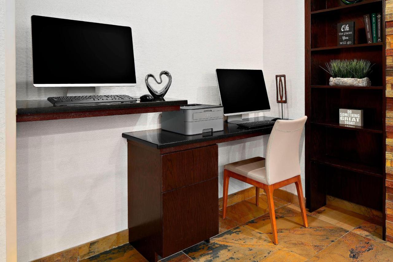 | Fairfield Inn & Suites by Marriott New York Manhattan/Chelsea