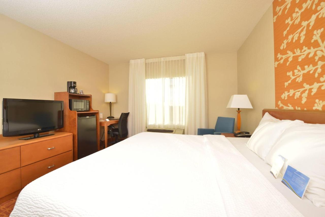| Fairfield Inn & Suites by Marriott Williamsport