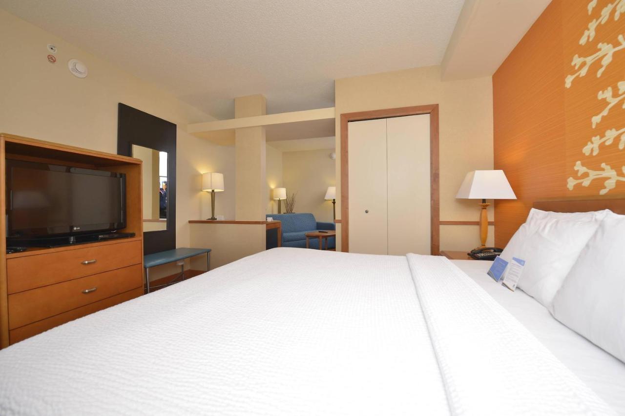 | Fairfield Inn & Suites by Marriott Williamsport
