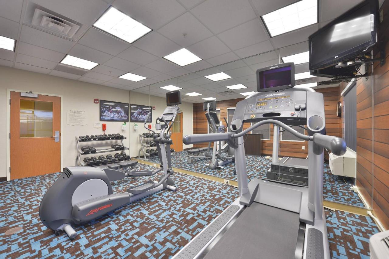 | Fairfield Inn & Suites by Marriott Williamsport
