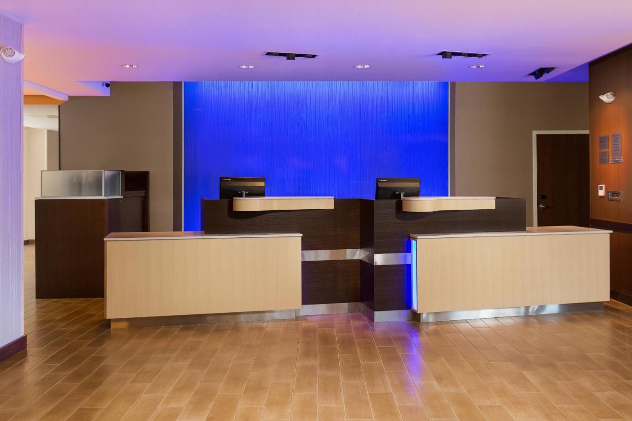 | Fairfield Inn & Suites by Marriott Sacramento Folsom