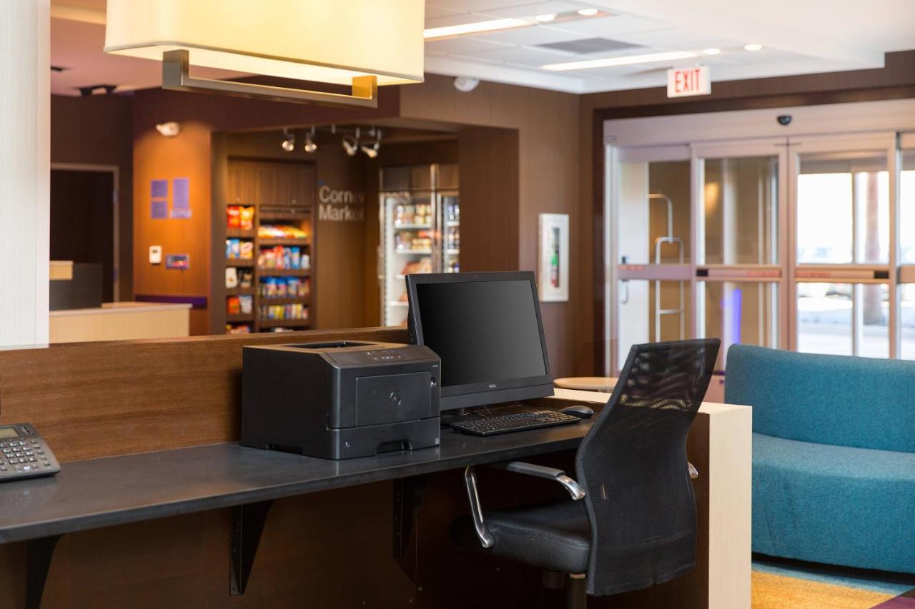 | Fairfield Inn & Suites by Marriott Sacramento Folsom