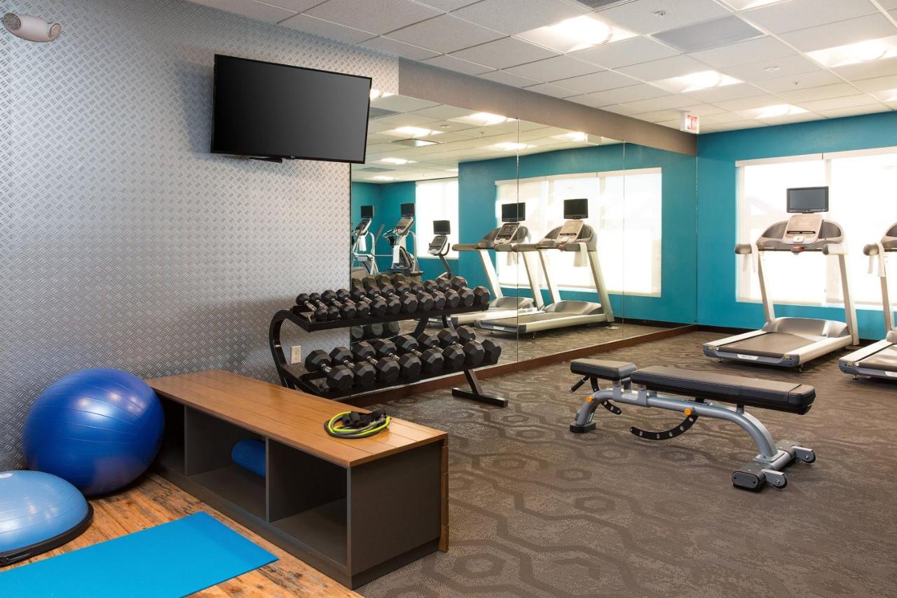 | Fairfield Inn & Suites by Marriott Sacramento Folsom